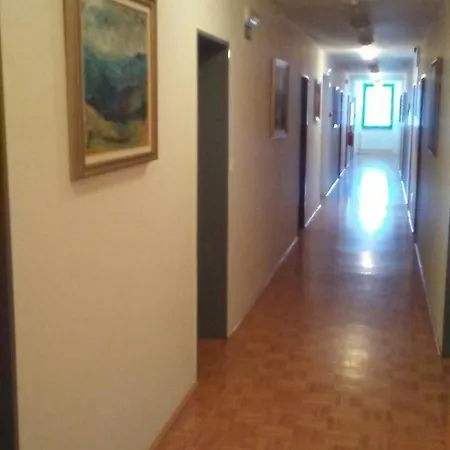 Hostal Kurent