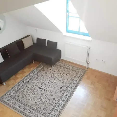 Kurent Hostal Ptuj