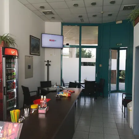 Kurent Hostal